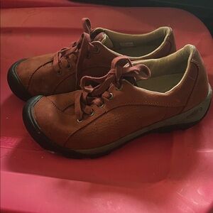 KEEN Women's Lace-Up Sneakers in Rust